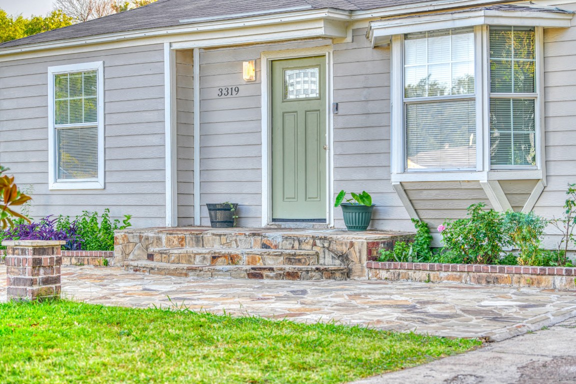 3319 Maryland Avenue Dallas TX 75216