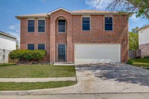 7909 Mosstree Drive Arlington TX 76001