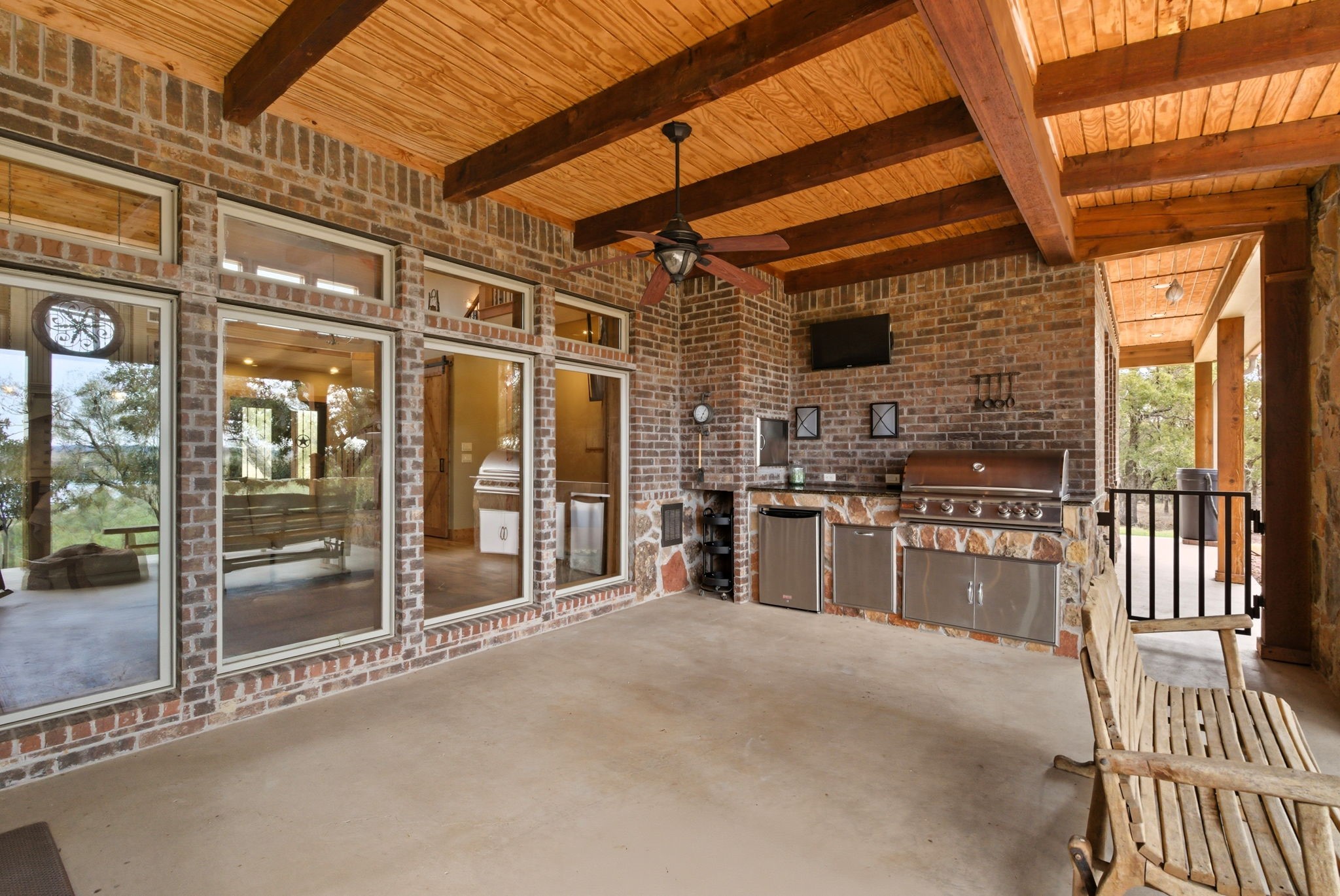 735 Gresham Lane Jacksboro TX 76458