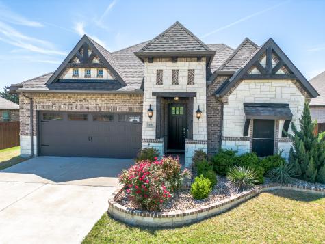 604 Truman Street Waxahachie TX 75165