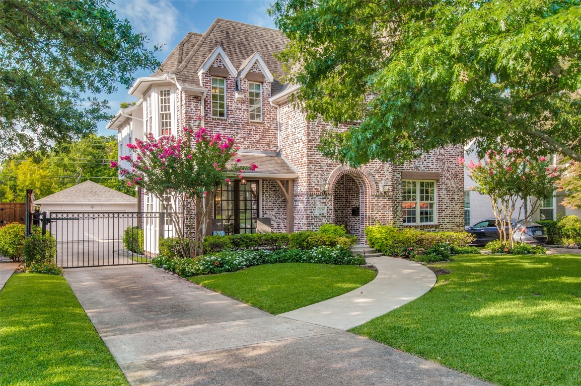 7210 Centenary Avenue Dallas TX 75225