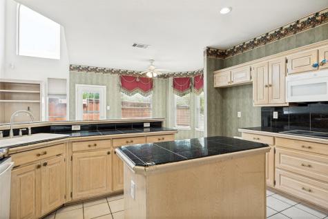 304 Kahala Drive Dallas TX 75218