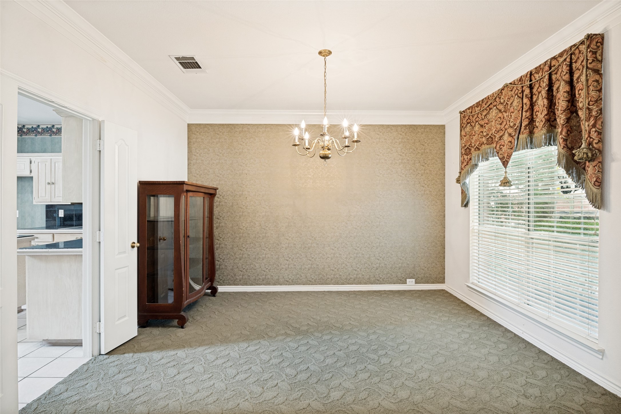 304 Kahala Drive Dallas TX 75218