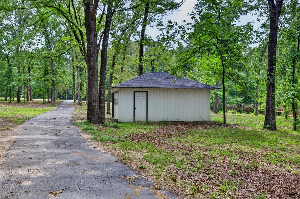 1051 County Road 2620 Mineola TX 75773