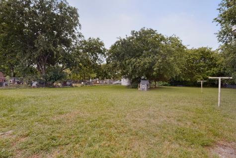 8927 Beckley View Avenue Dallas TX 75232