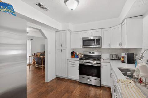 8927 Beckley View Avenue Dallas TX 75232