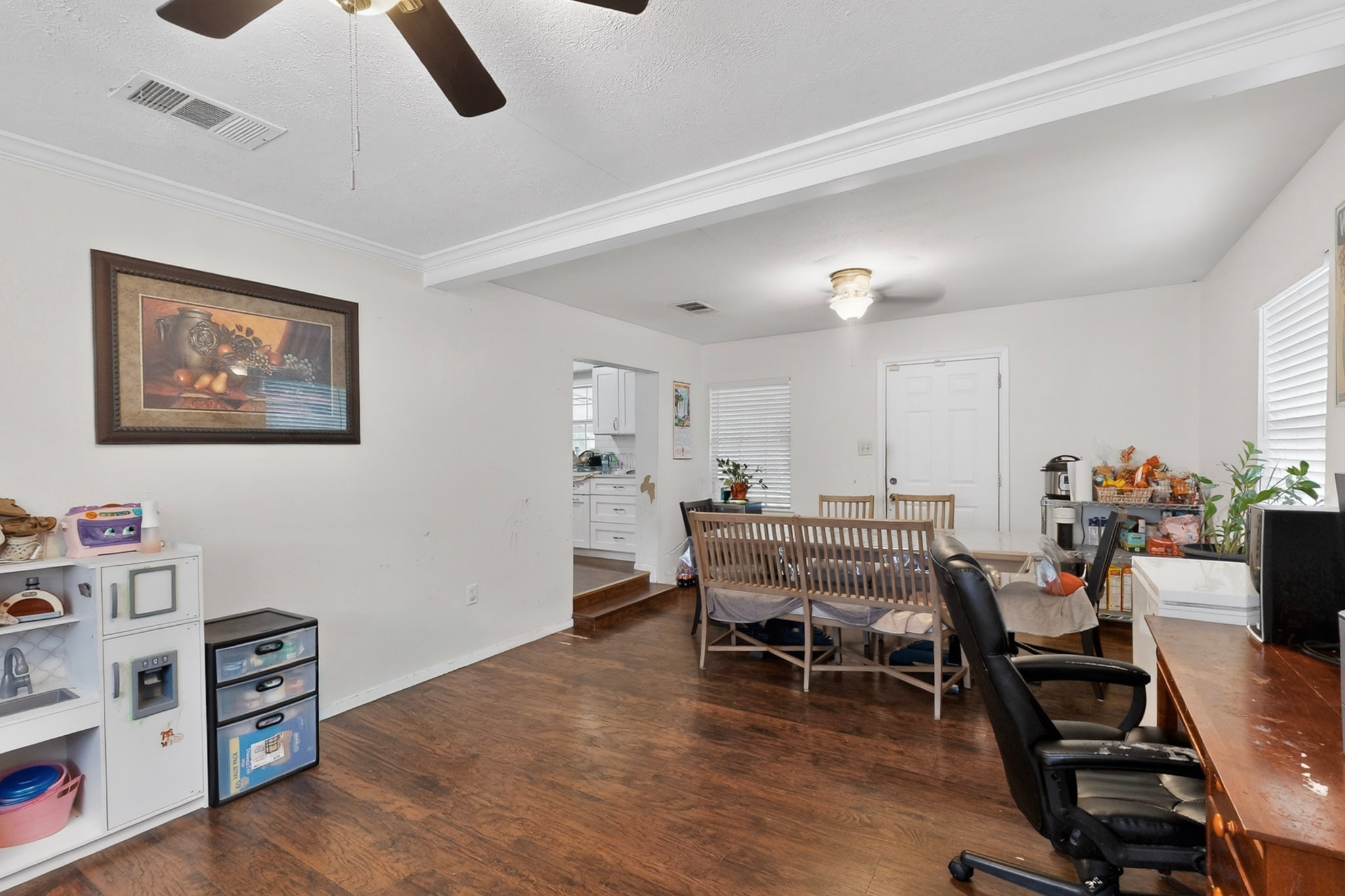 8927 Beckley View Avenue Dallas TX 75232