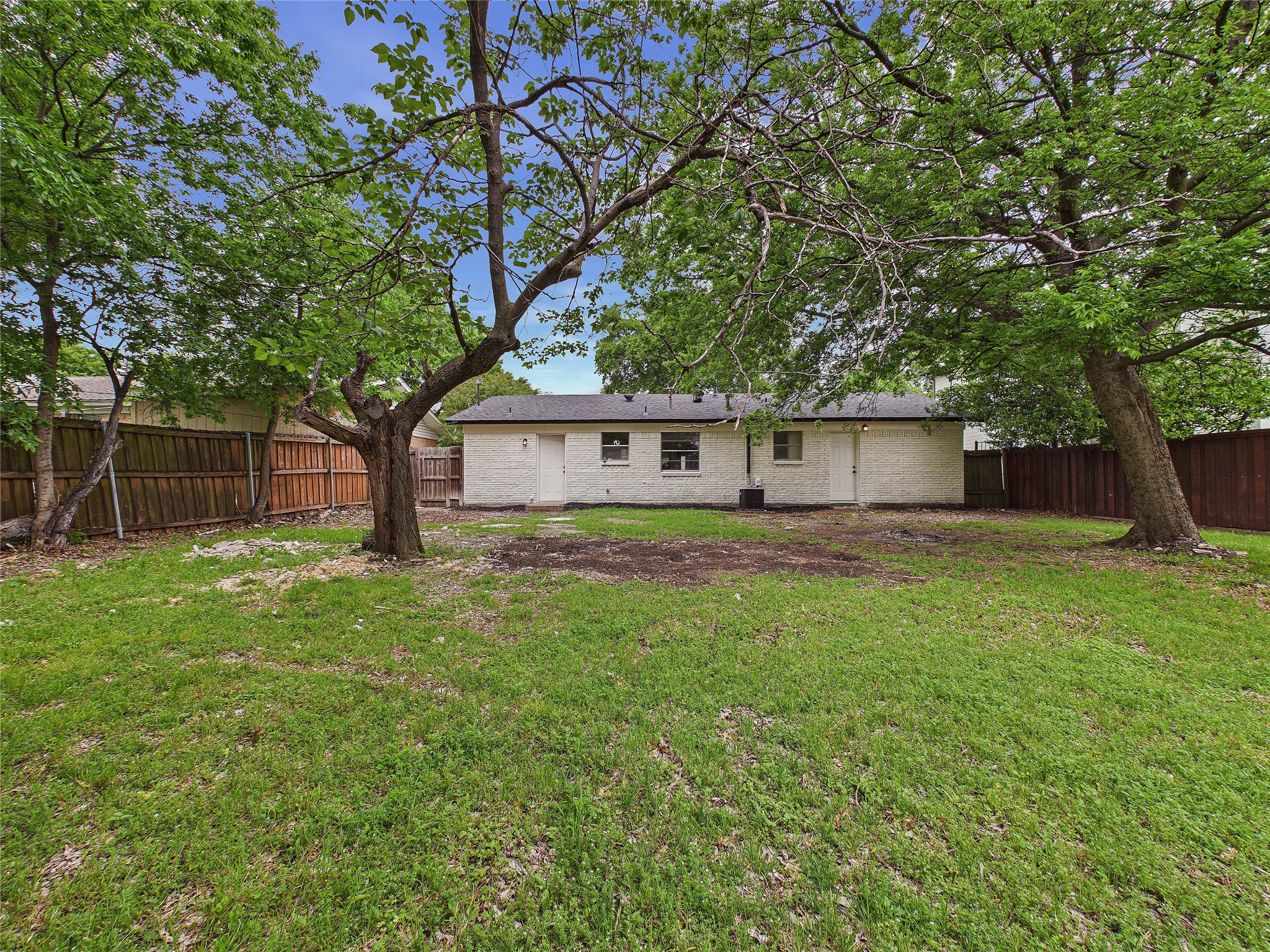 4414 Pineridge Drive Garland TX 75042