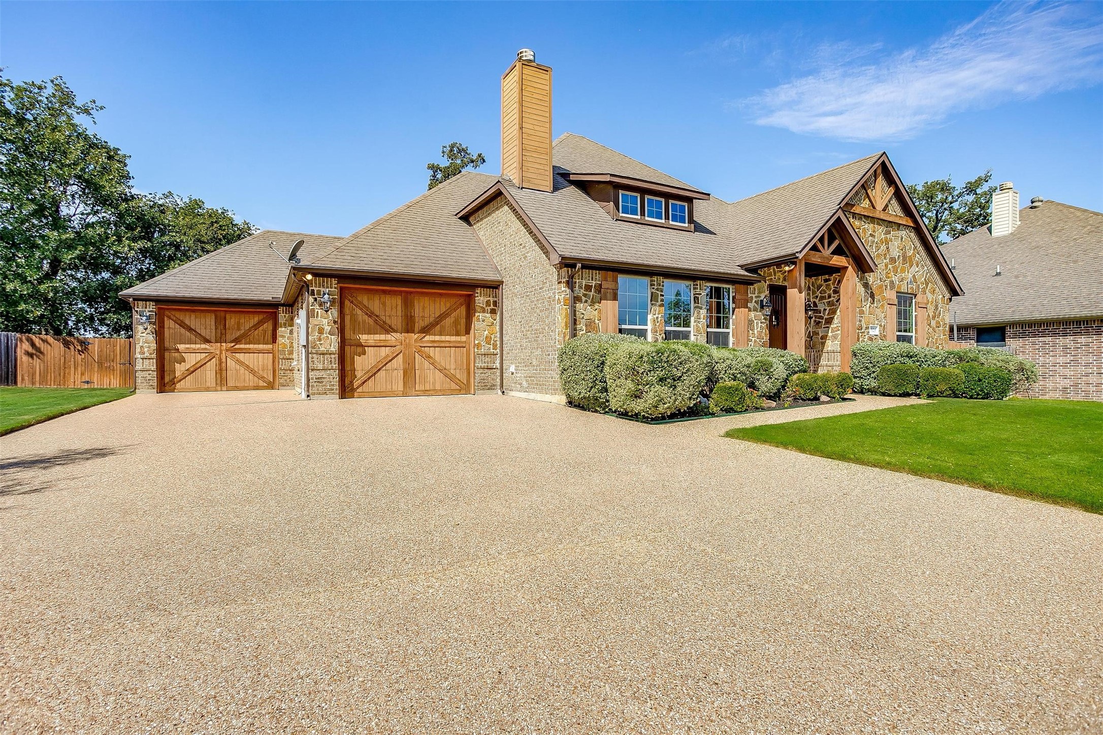 1023 Winding Creek Drive Kennedale TX 76060