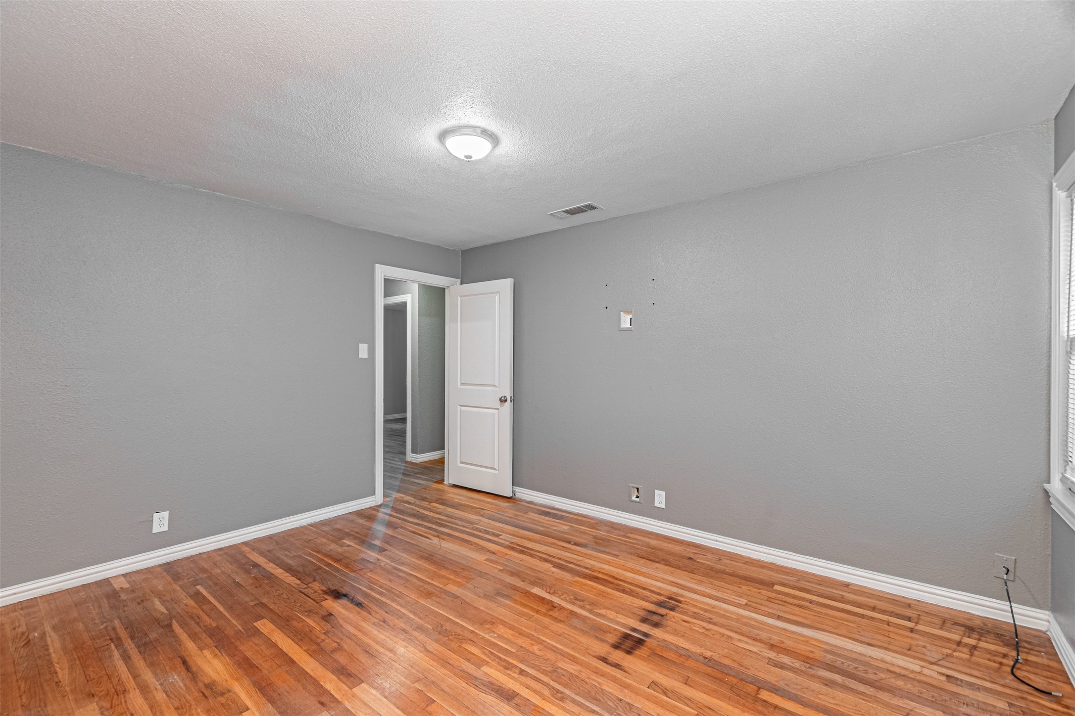1108 Sharondale Street Fort Worth TX 76115