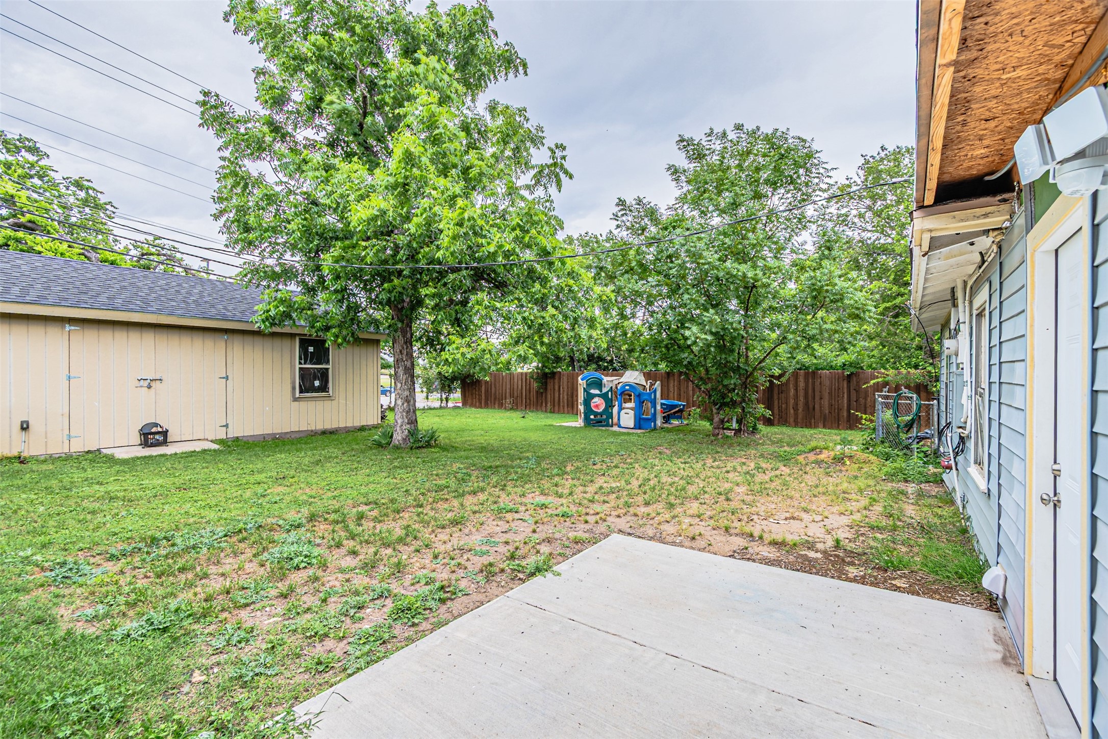1108 Sharondale Street Fort Worth TX 76115
