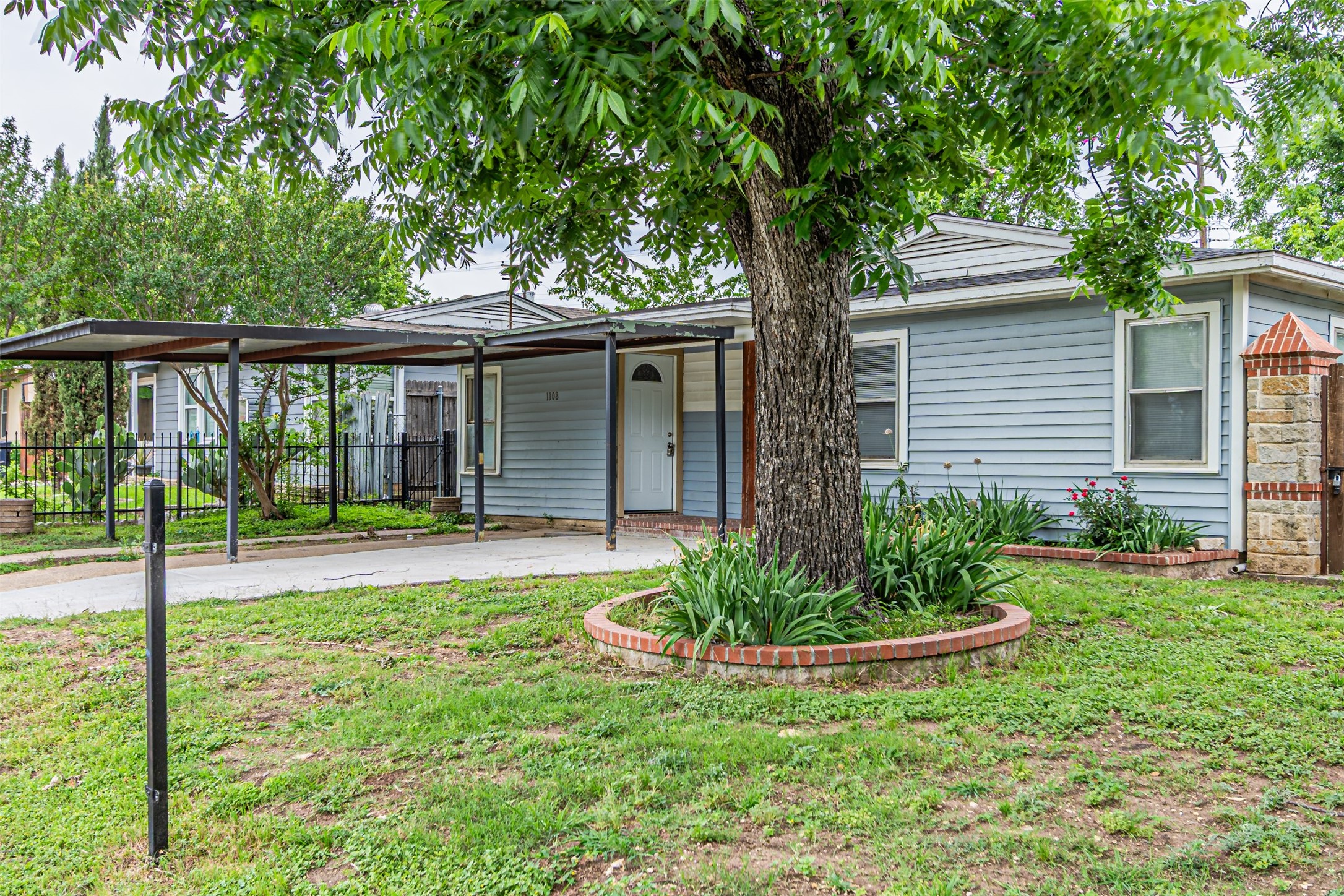 1108 Sharondale Street Fort Worth TX 76115