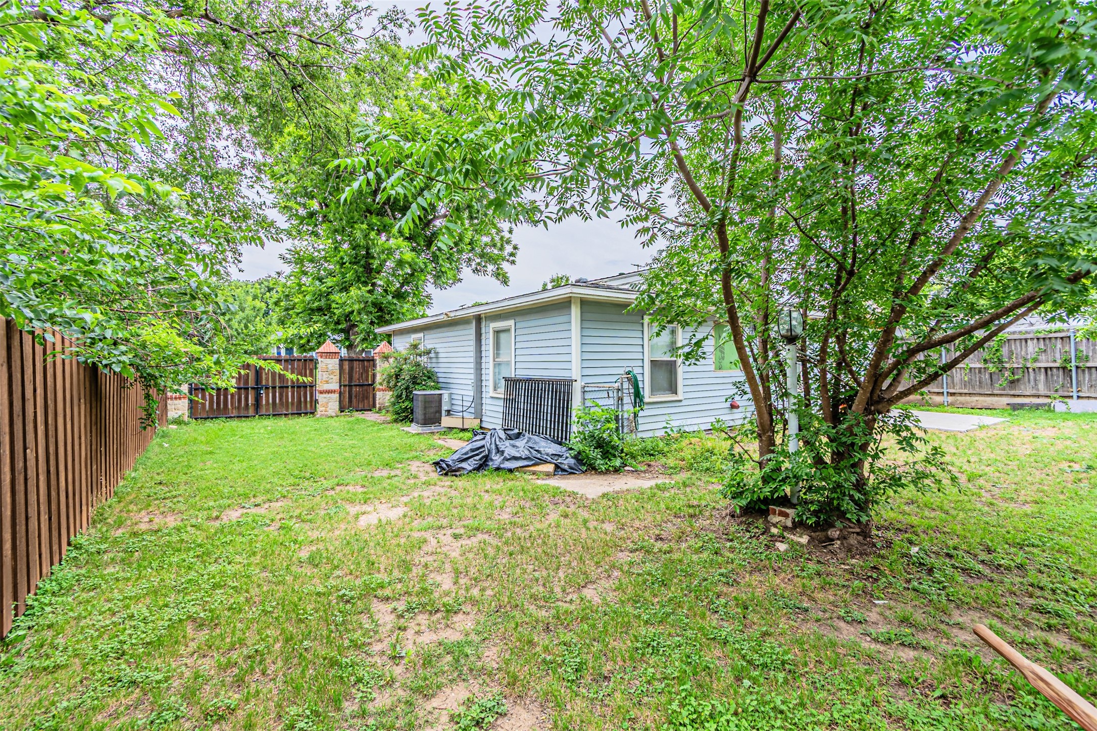 1108 Sharondale Street Fort Worth TX 76115