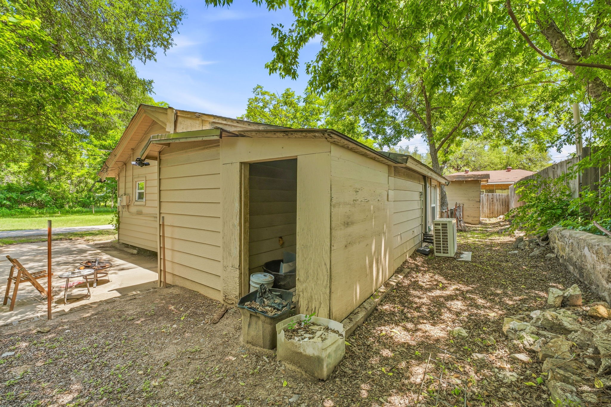 328 S Race Street Stephenville TX 76401
