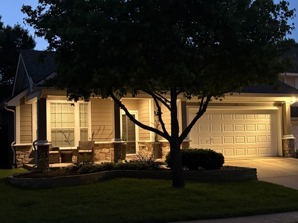 112 Silkwood Grapevine TX 76051