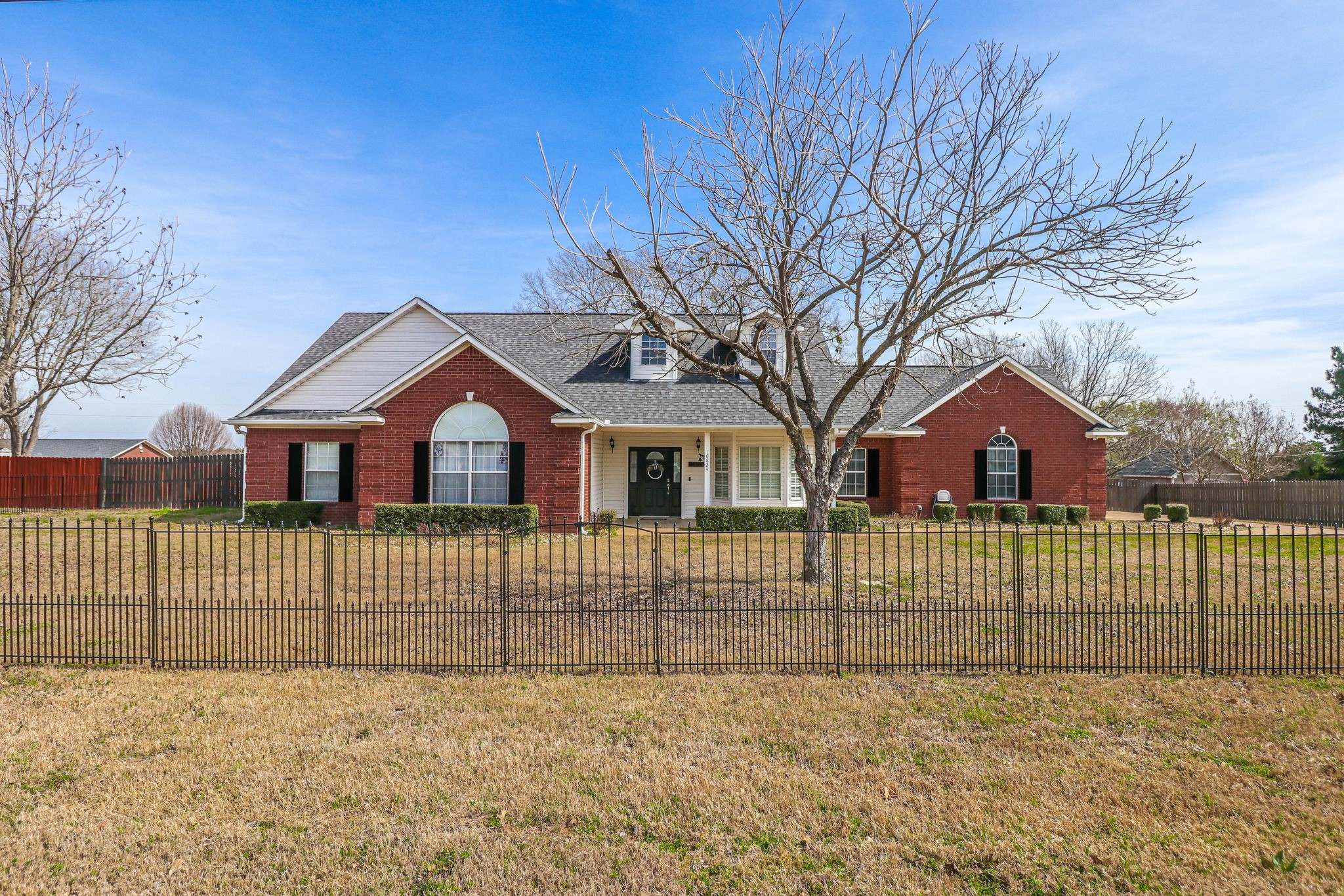 10624 Russell Dr Drive Chandler TX 75758
