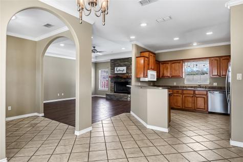 10624 Russell Dr Drive Chandler TX 75758