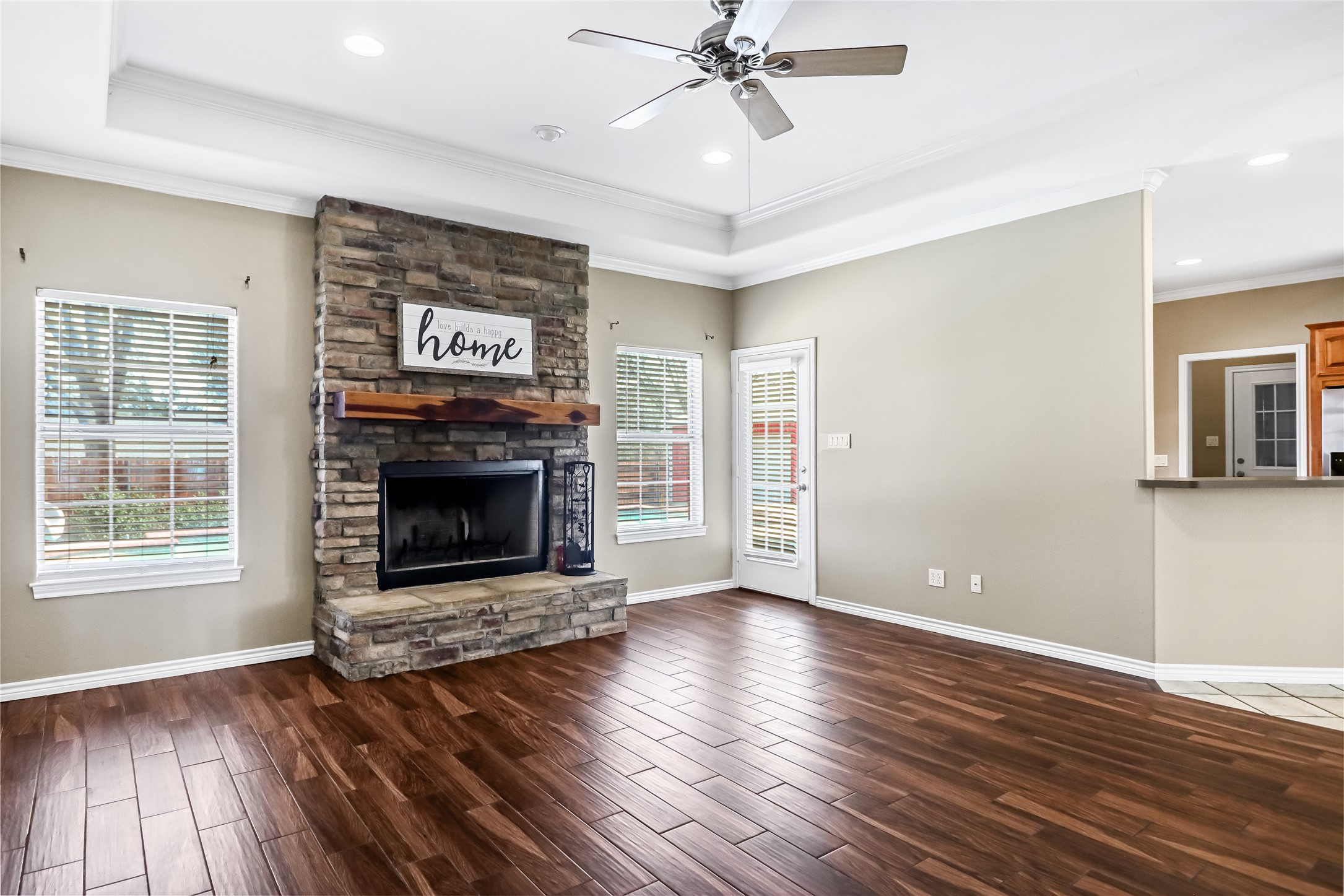 10624 Russell Dr Drive Chandler TX 75758