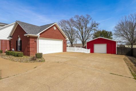 10624 Russell Dr Drive Chandler TX 75758