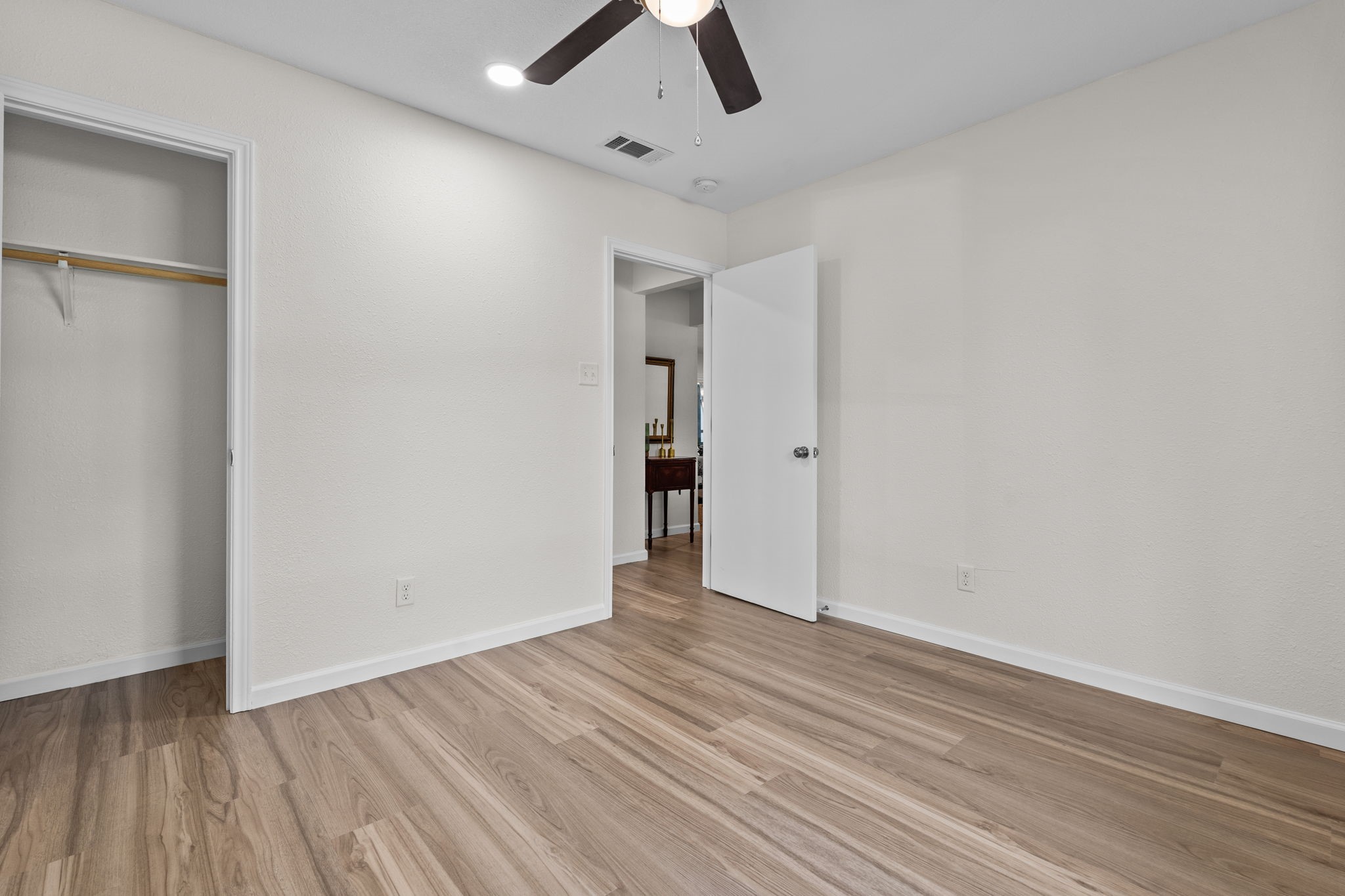 103 Camelot Drive Weatherford TX 76086