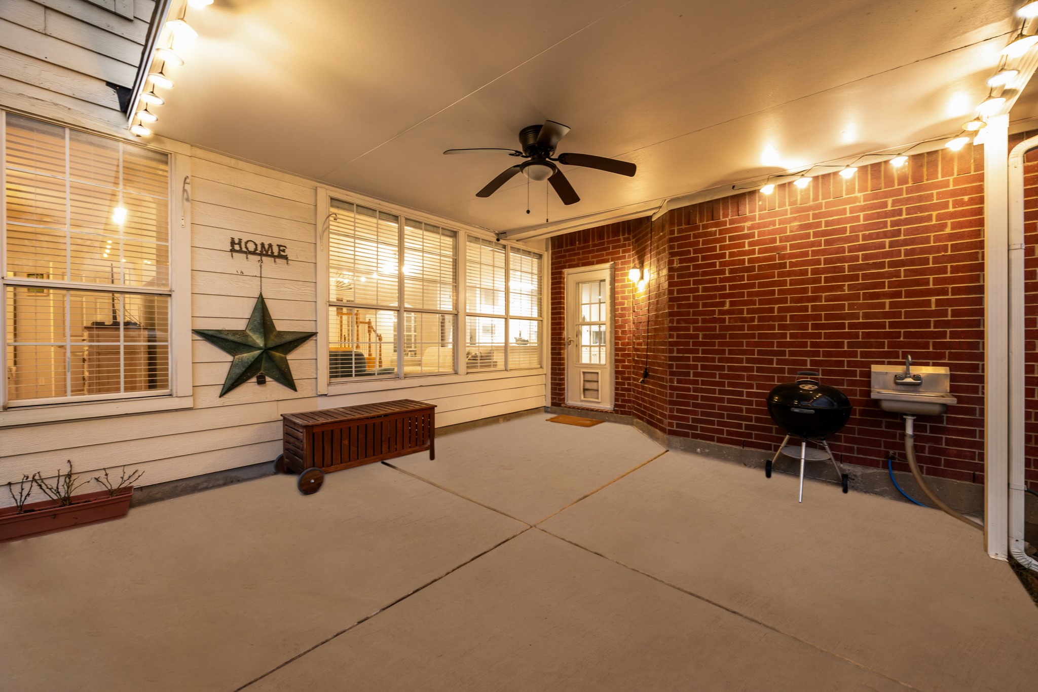 6206 Hidden Springs Lane Garland TX 75044
