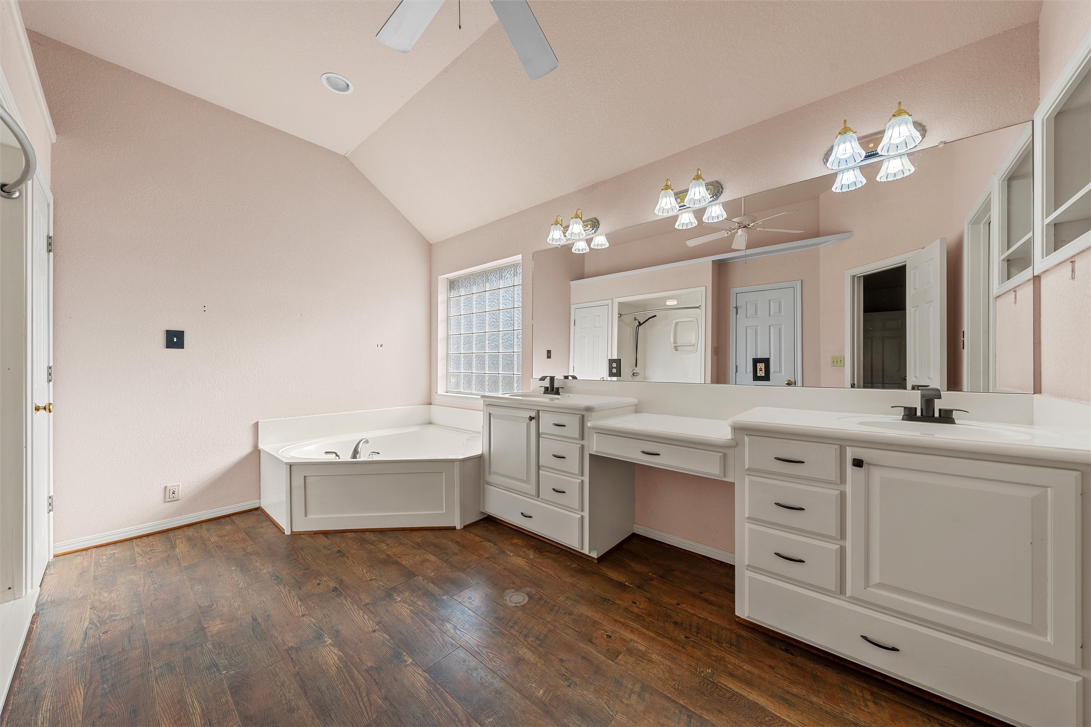 108 Hidden Oaks Drive Waco TX 76705