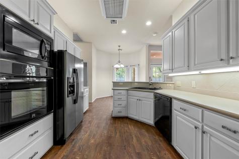 108 Hidden Oaks Drive Waco TX 76705