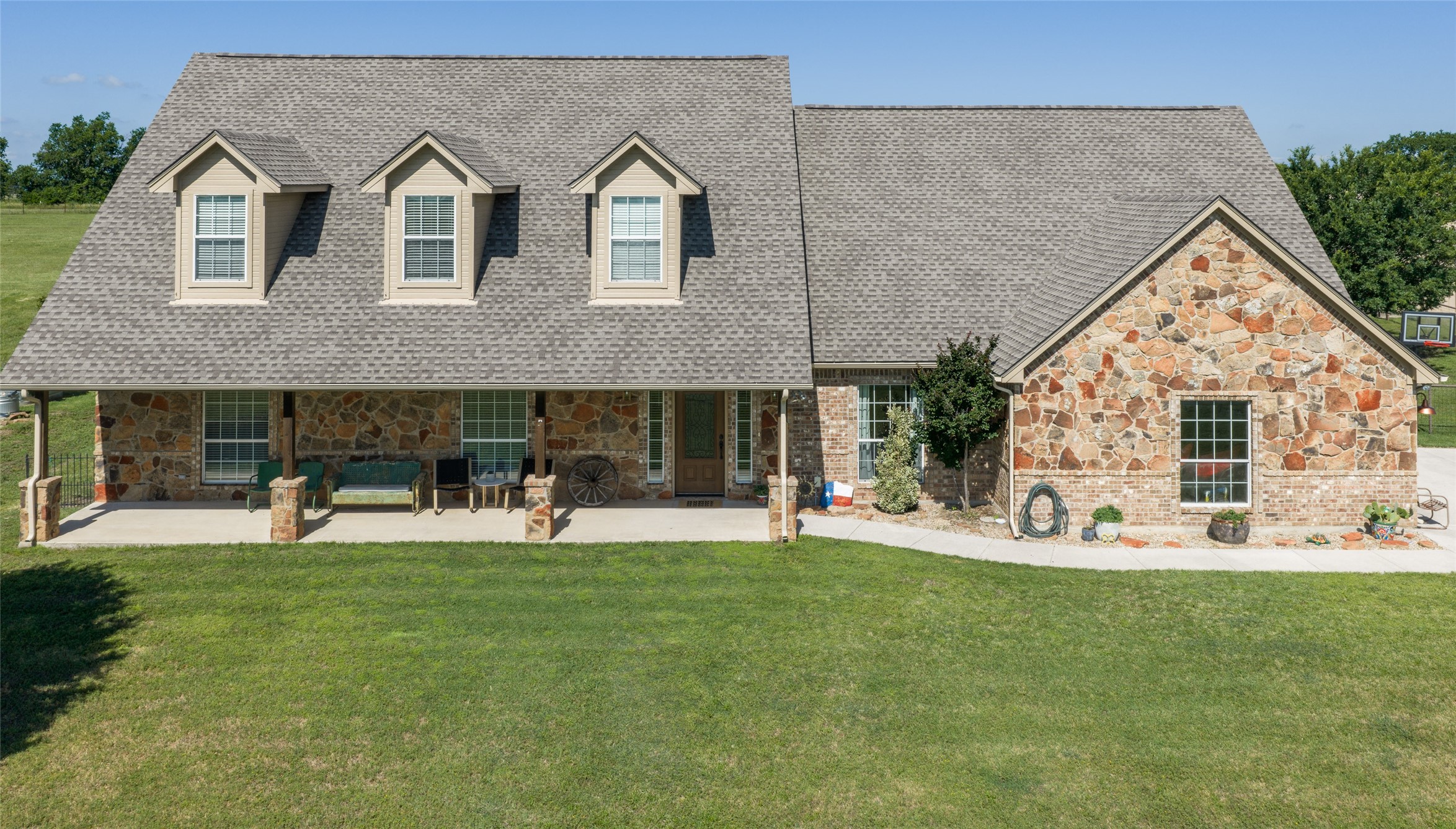 Rhome TX, 724 Zion