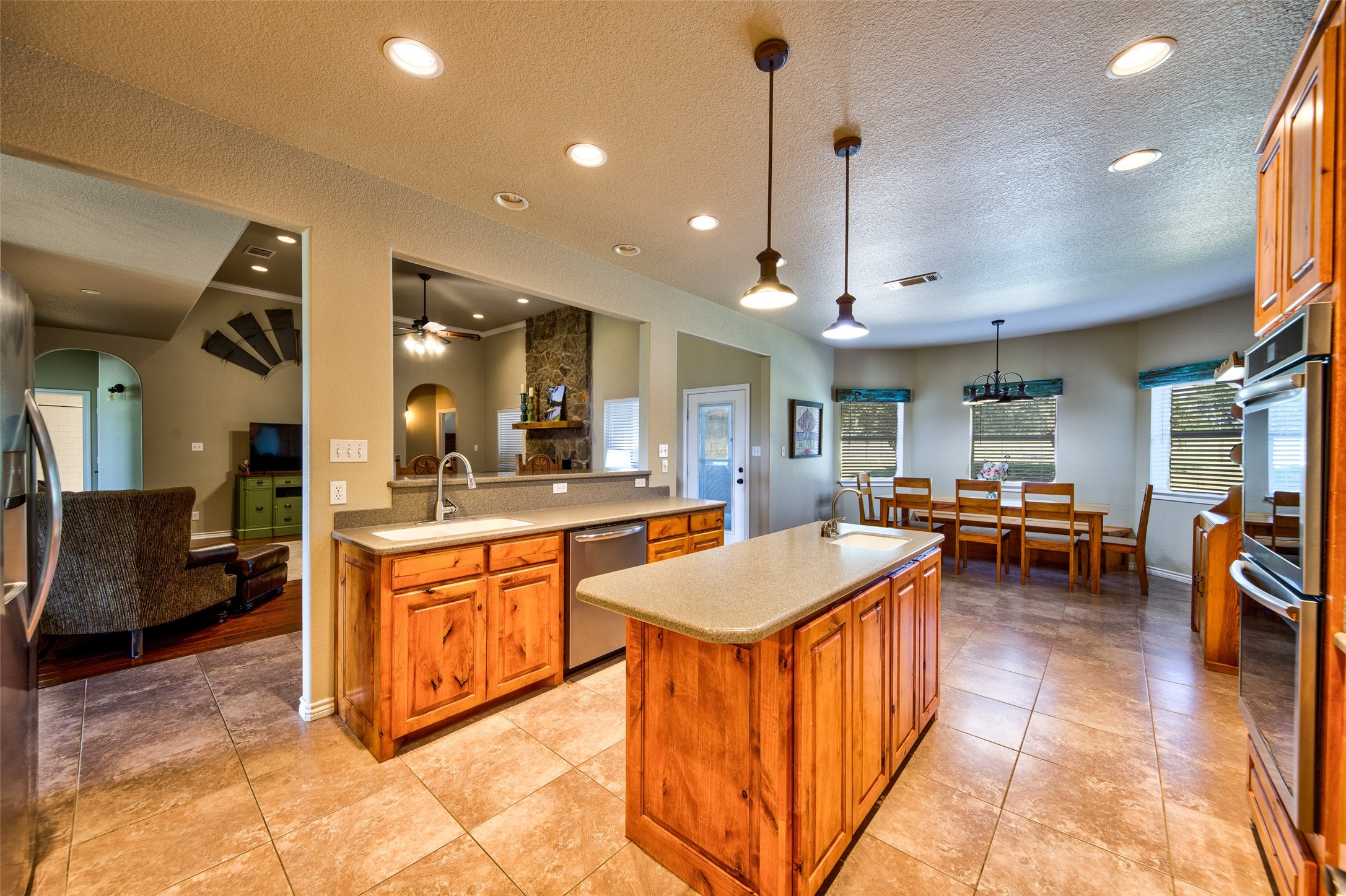 724 Zion Rhome TX 76078