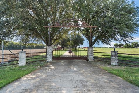 5112 Old Caufield Ranch Road Mcgregor TX 76657