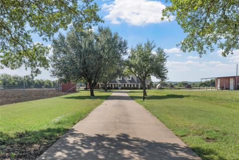5112 Old Caufield Ranch Road Mcgregor TX 76657