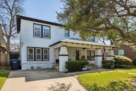 2235 Mistletoe Boulevard Fort Worth TX 76110