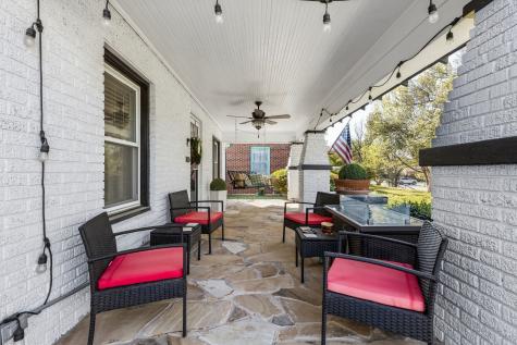 2235 Mistletoe Boulevard Fort Worth TX 76110