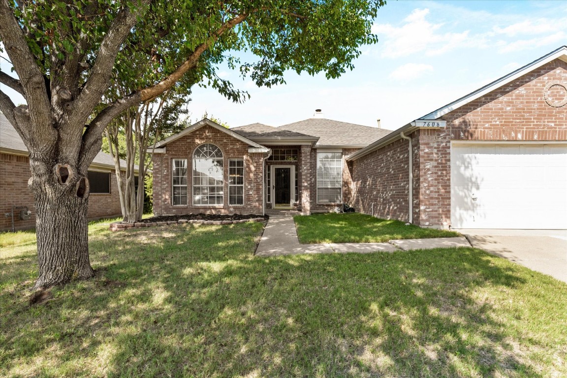 7608 Amsterdam Lane Arlington TX 76002