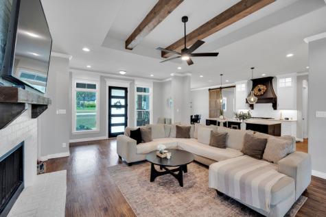1141 Hayfield Drive Midlothian TX 76065