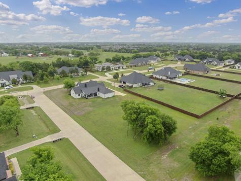 1141 Hayfield Drive Midlothian TX 76065