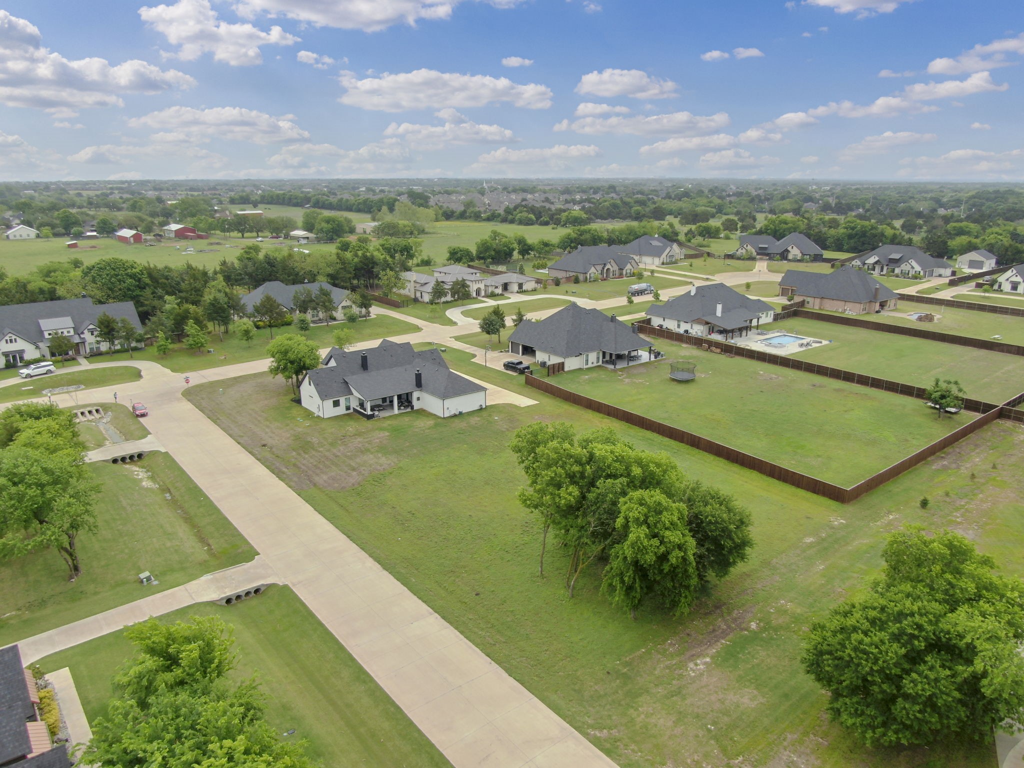 1141 Hayfield Drive Midlothian TX 76065