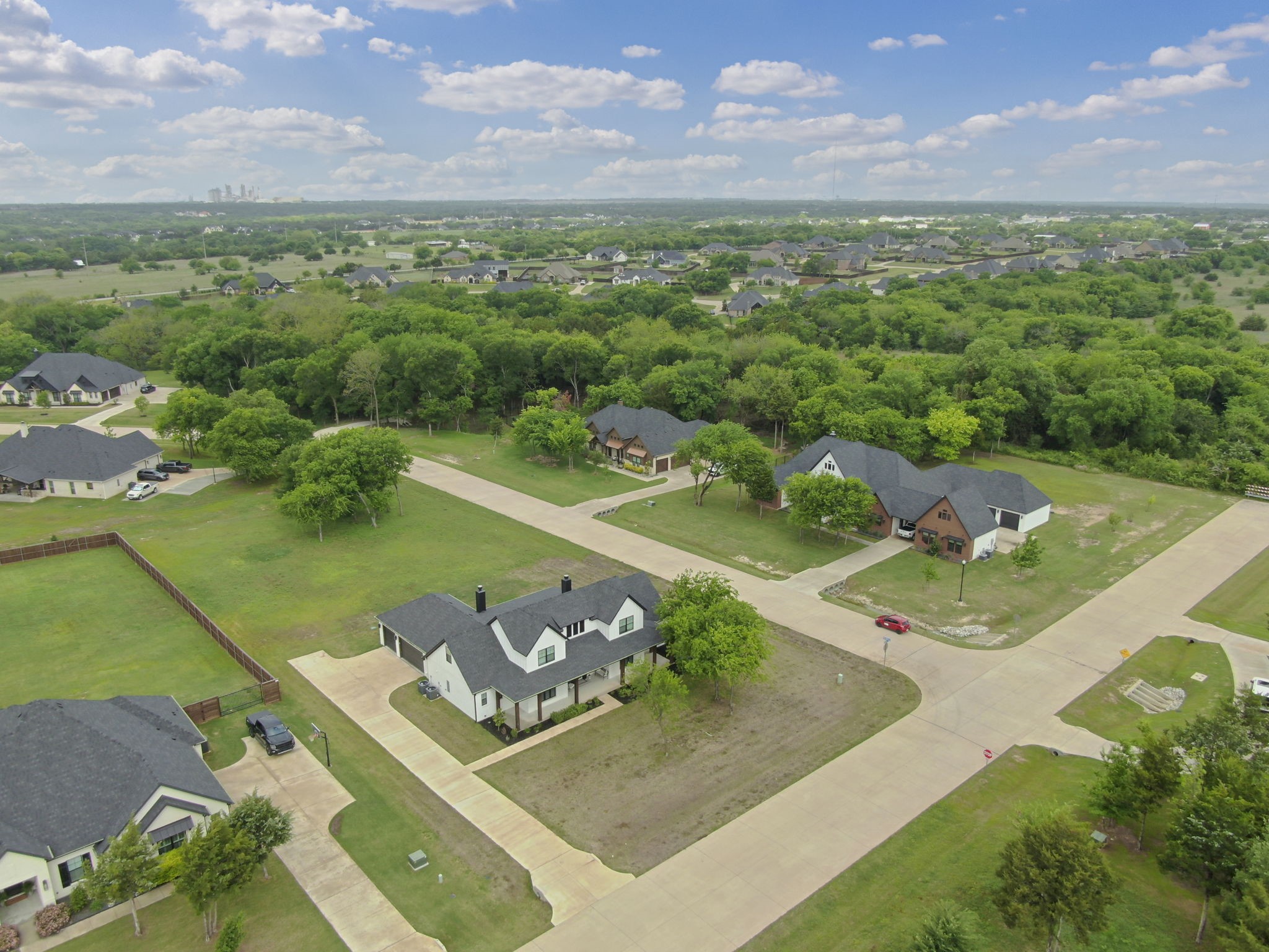 1141 Hayfield Drive Midlothian TX 76065