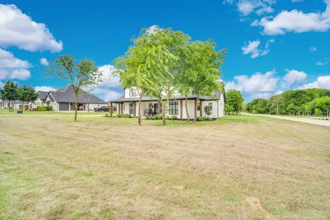 1141 Hayfield Drive Midlothian TX 76065