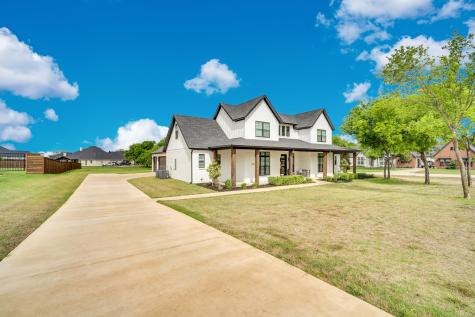 1141 Hayfield Drive Midlothian TX 76065