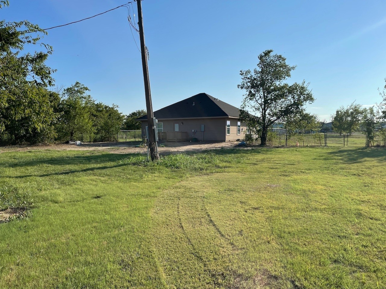 18636 Doubletree Drive Justin TX 76247