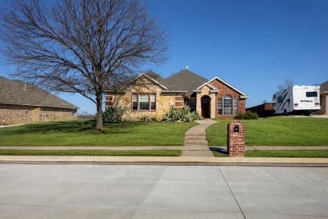 420 Woodlawn Street Krum TX 76249