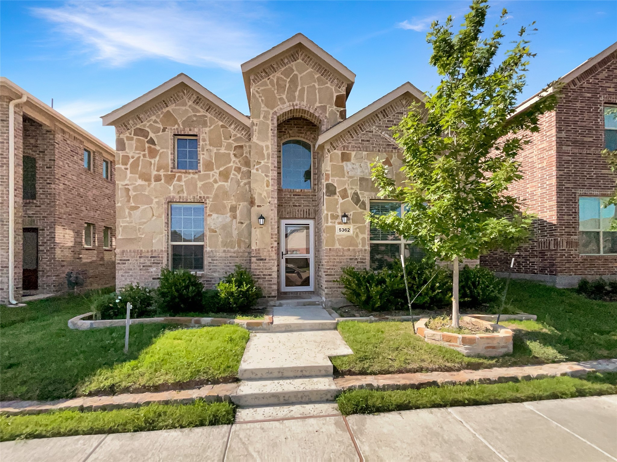 5362 Crosswinds Trail Garland TX 75040