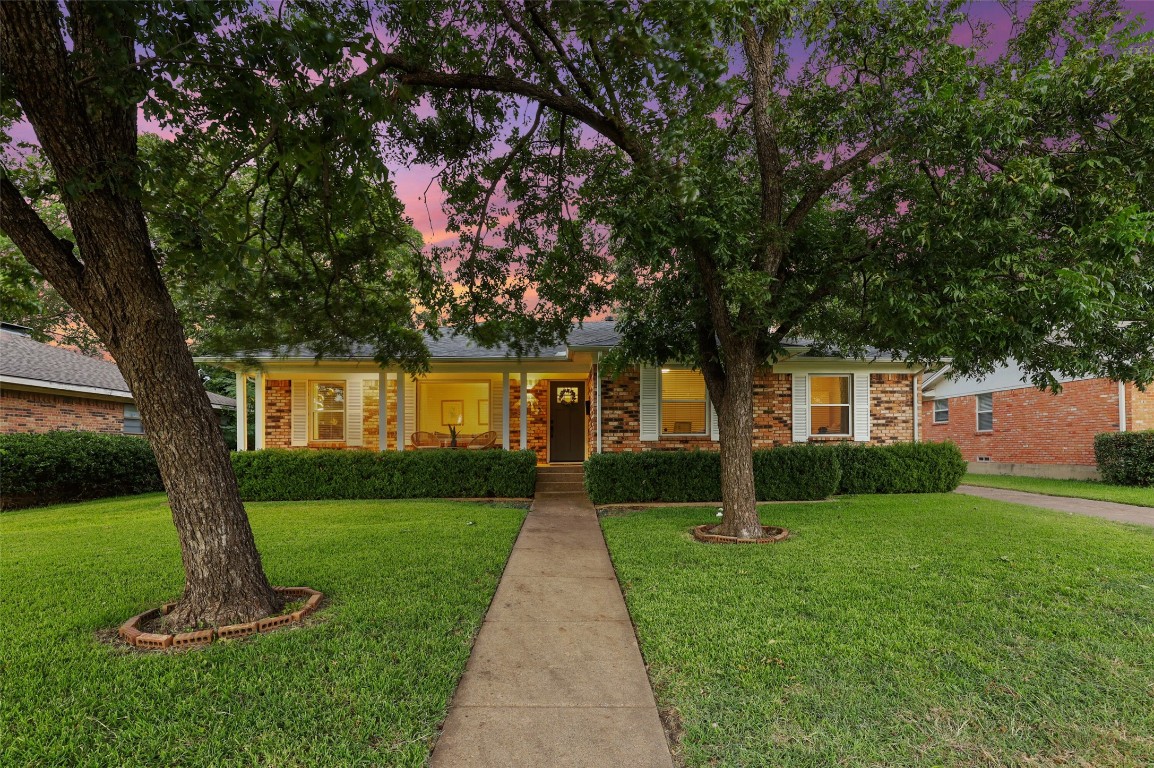 2918 Green Meadow Drive Dallas TX 75228