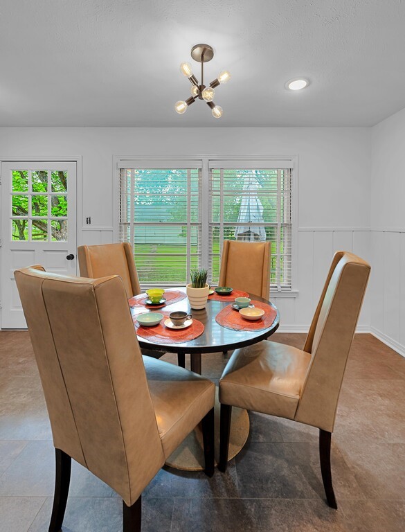 311 E Newland Robinson TX 76706