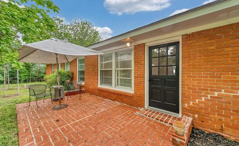 311 E Newland Robinson TX 76706