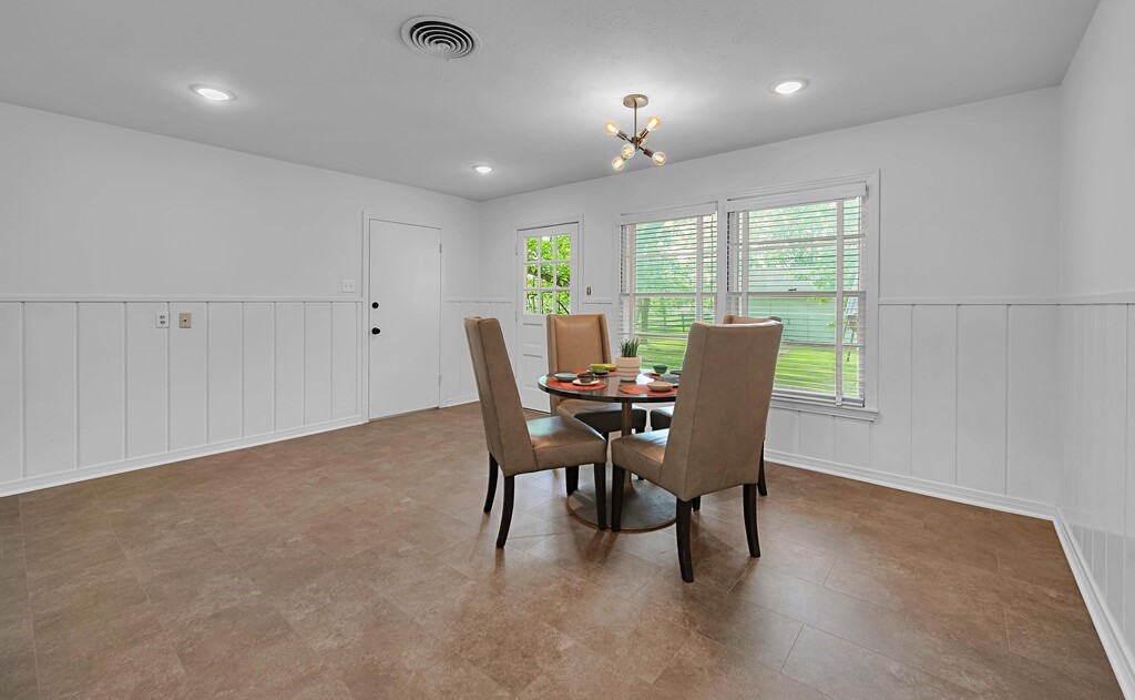 311 E Newland Robinson TX 76706