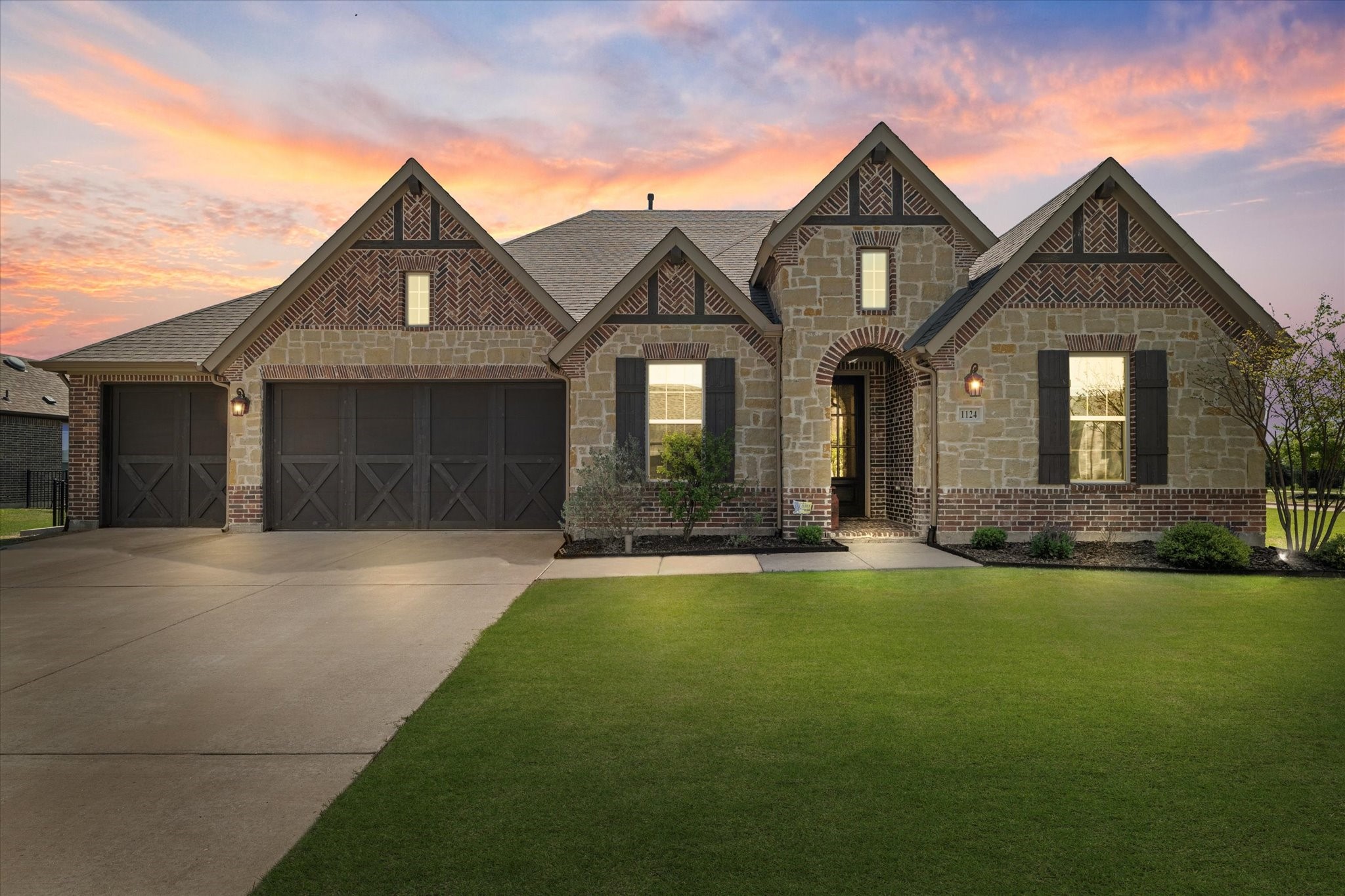 1124 Karsten Ridge Pass Gunter TX 75058