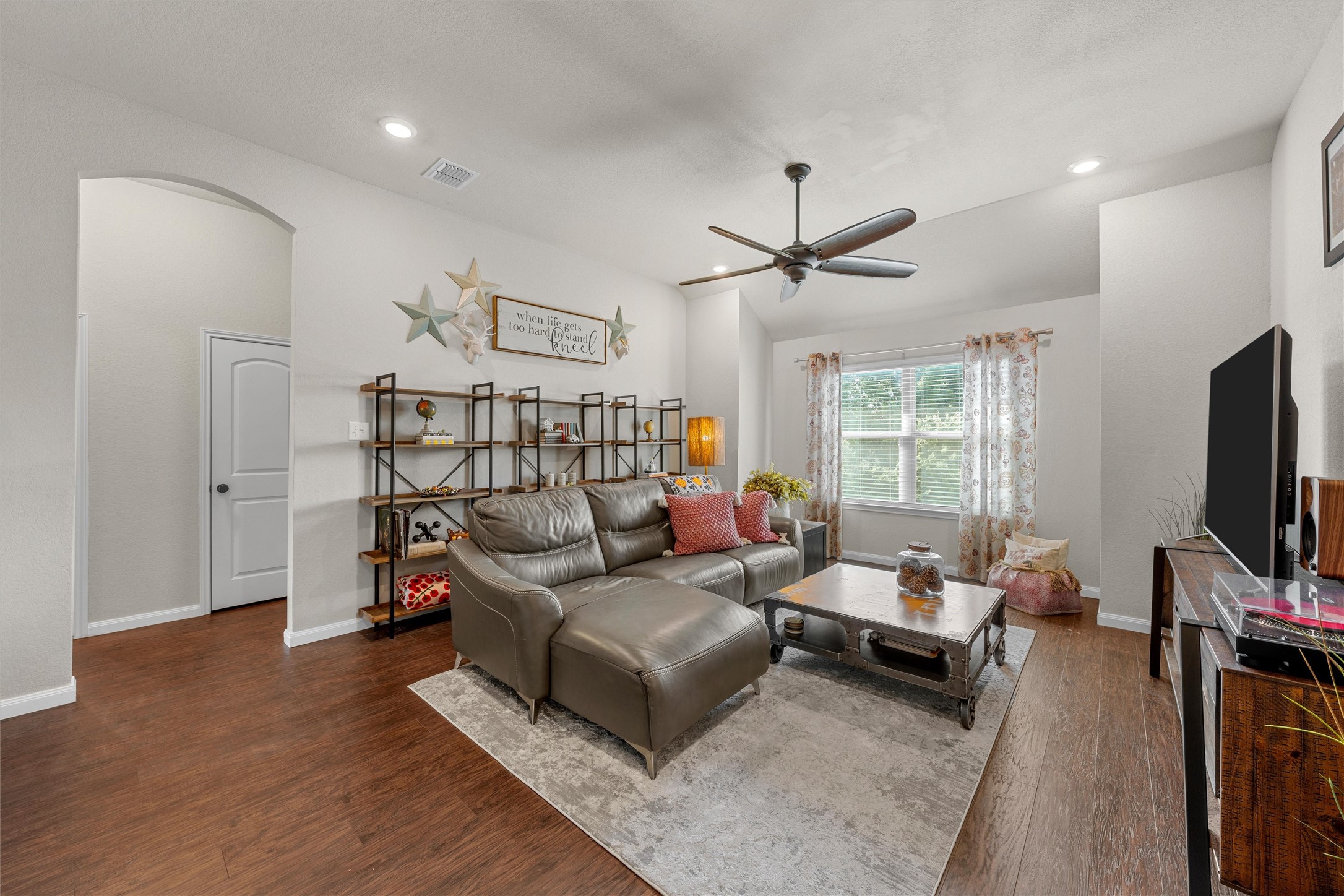 10217 Driskill Drive Waco TX 76708