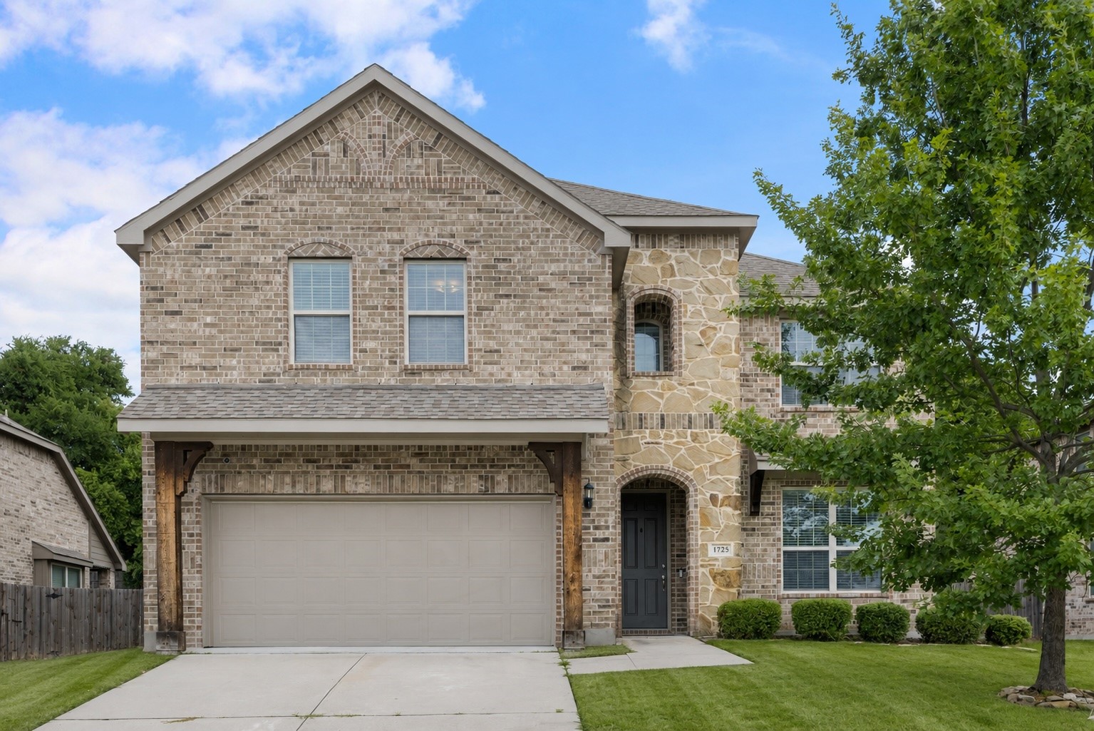 1725 Crescent Oak Street Wylie TX 75098